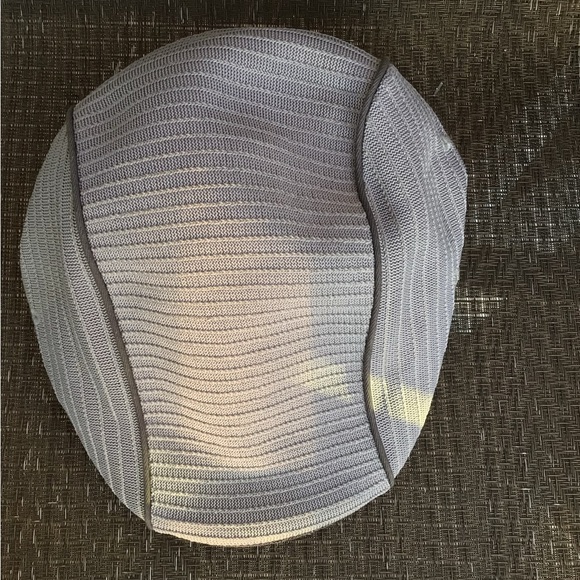 Kangol Light Gray VINTAGE 507 Knit Cap - Picture 3 of 5